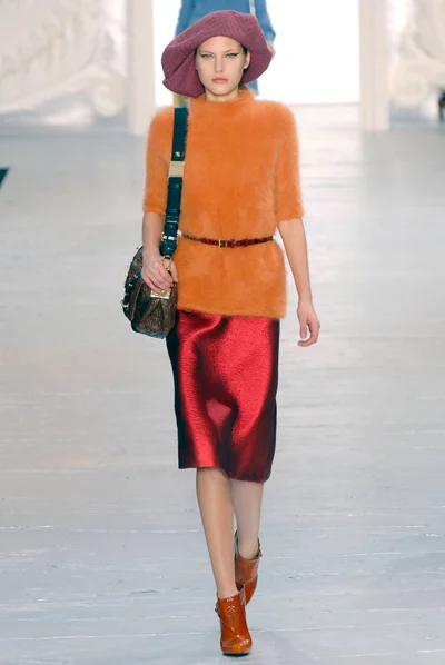 Look 3